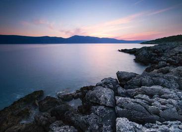 WeClone用微信聊天记录微调大语言模型